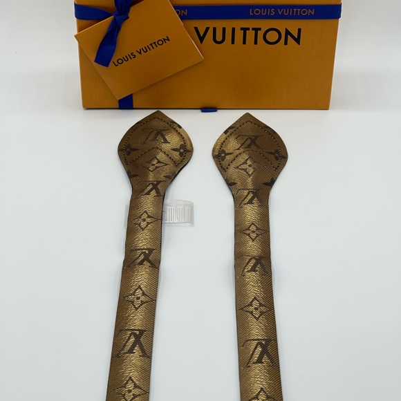 Louis Vuitton 3D Stripes Bandeau Twilly Scarf Wrap - Picture 15 of 16